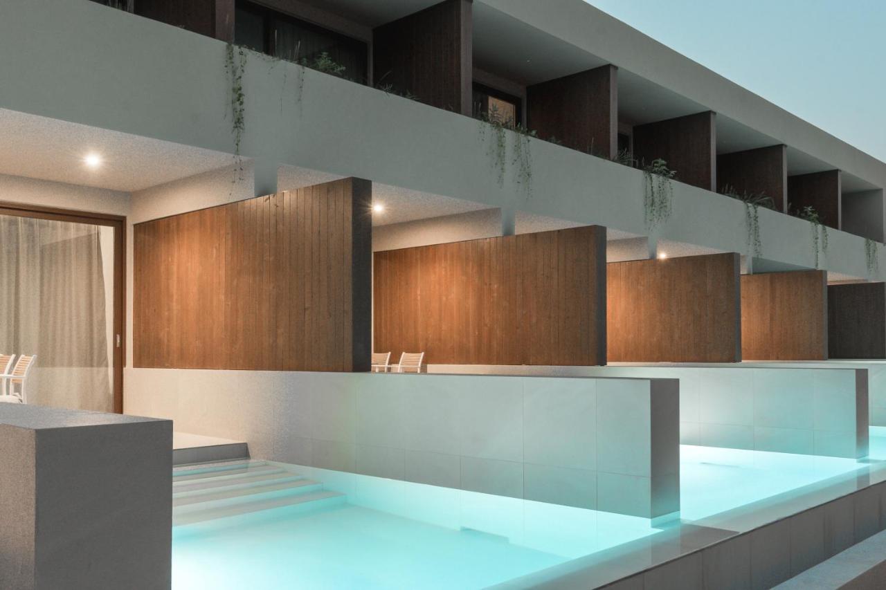 Aparthotel Lazaros